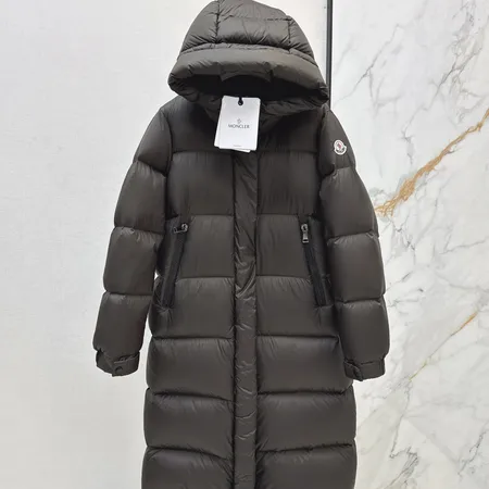 モンクレール ダウンジャケット