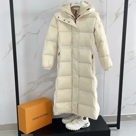 モンクレール ダウンジャケット