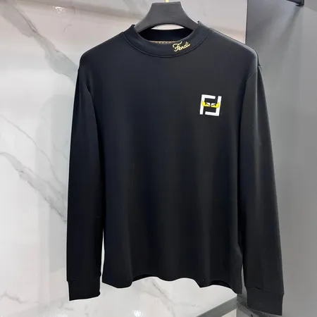 フェンディ Tシャツ