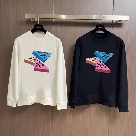 プラダ パーカー