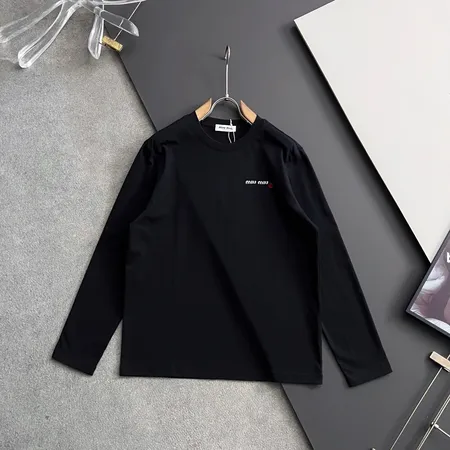 ミュウミュウ Tシャツ