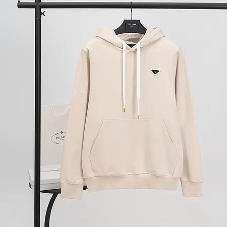 プラダ パーカー