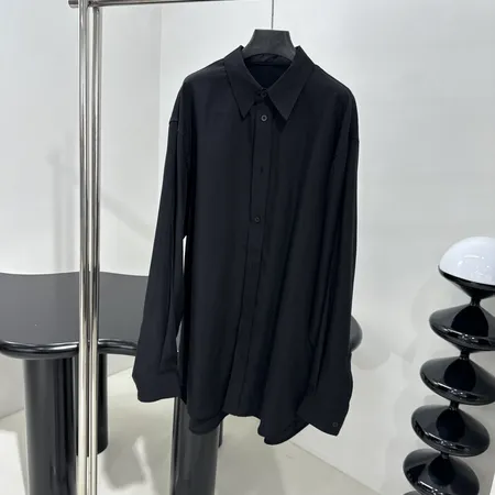 バレンシアガ シャツ