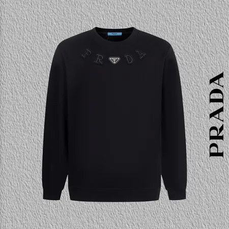 プラダ パーカー