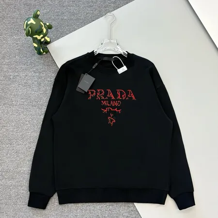 プラダ パーカー