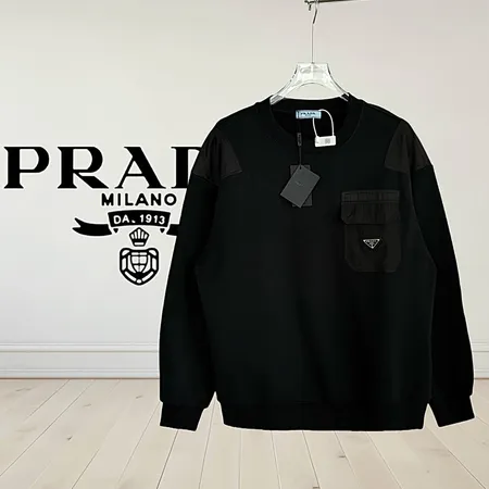 プラダ パーカー