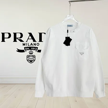 プラダ パーカー