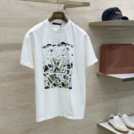 ルイヴィトン Tシャツ