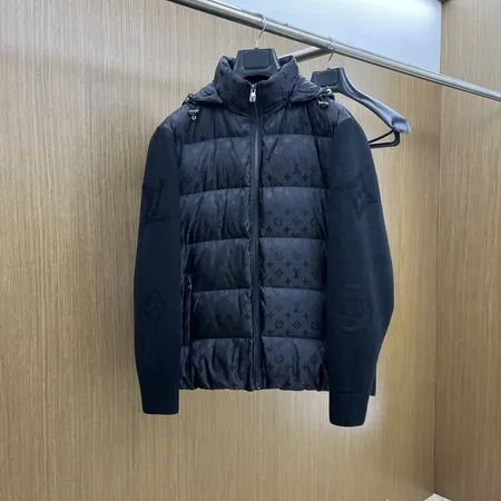 ルイヴィトン ダウンジャケット