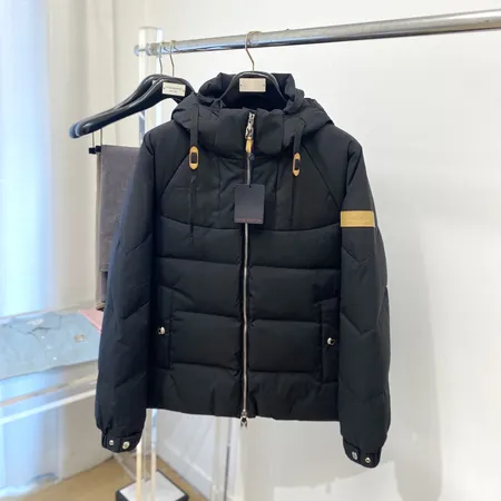 ルイヴィトン ダウンジャケット