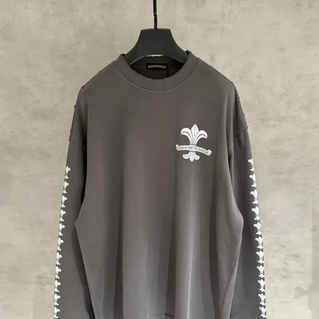 クロムハーツ パーカー