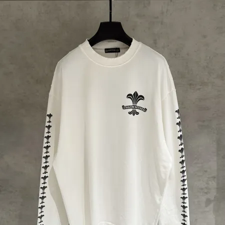 クロムハーツ パーカー