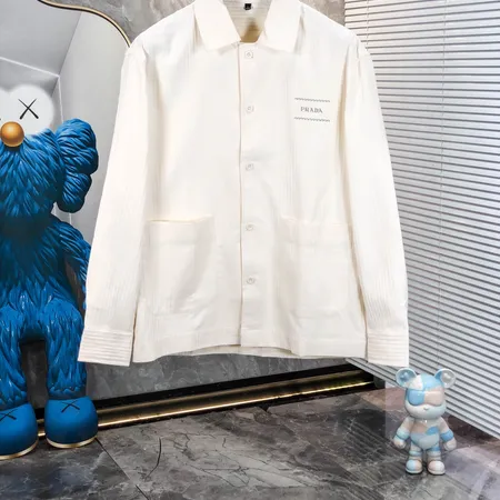 プラダ シャツ