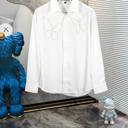 オフホワイト シャツ