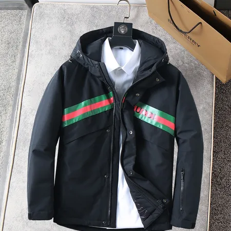 グッチ ダウンジャケット