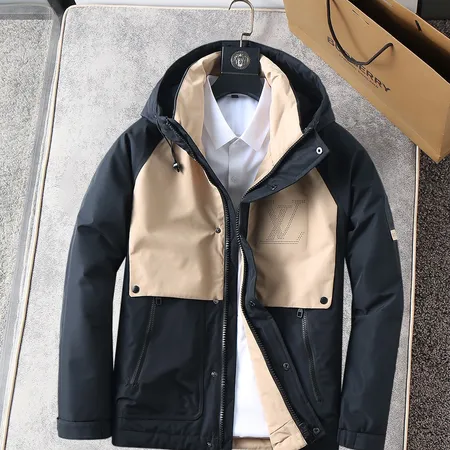 ルイヴィトン ダウンジャケット