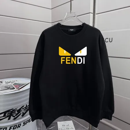 フェンディ パーカー