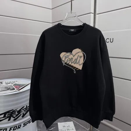 フェンディ パーカー