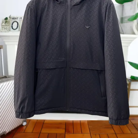 ヴァレンティノ ダウンジャケット