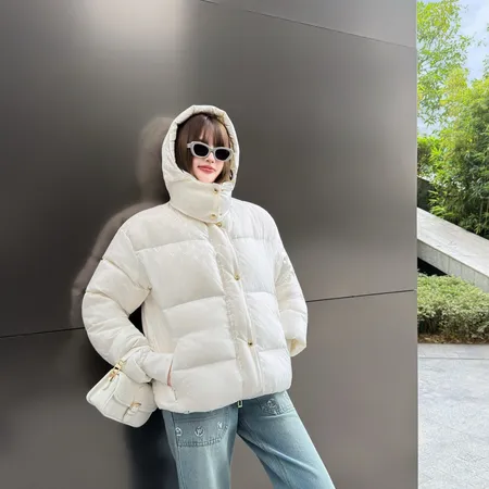 ルイヴィトン ダウンジャケット