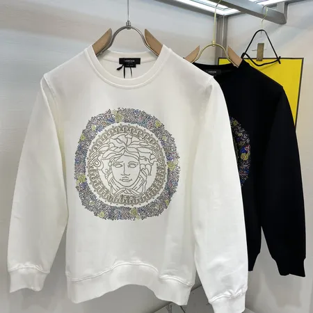 ヴェルサーチ パーカー