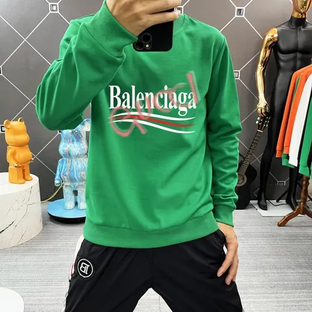 バレンシアガ パーカー