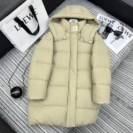 ロエベ ダウンジャケット