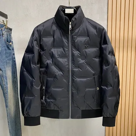 ルイヴィトン ダウンジャケット