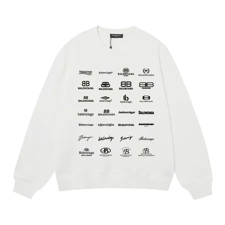 バレンシアガ パーカー