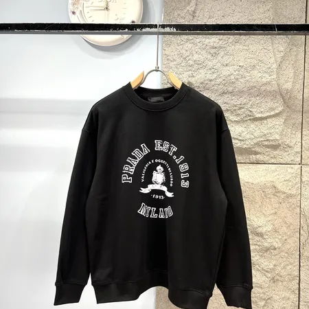 プラダ パーカー