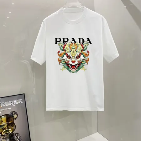 プラダ Tシャツ