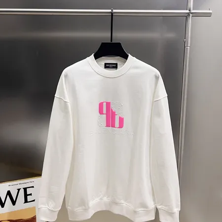 バレンシアガ パーカー