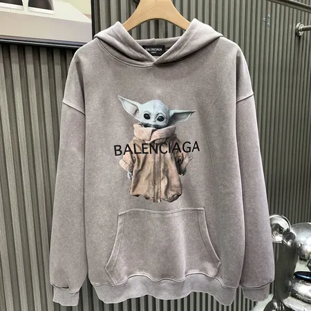 バレンシアガ パーカー