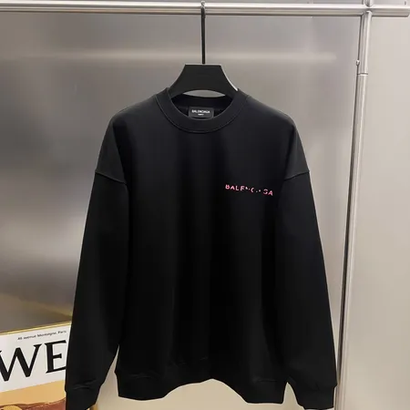 バレンシアガ パーカー