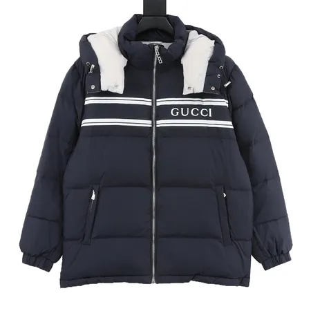 グッチ ダウンジャケット