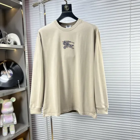 バーバリー ス Tシャツ