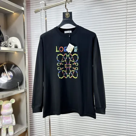 ロエベ Tシャツ