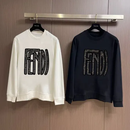 フェンディ パーカー