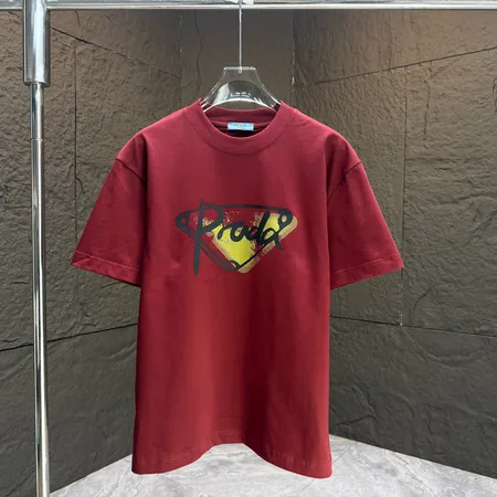 プラダ Tシャツ