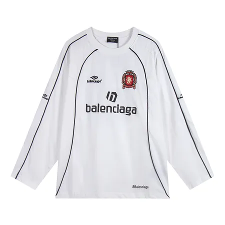 バレンシアガ Tシャツ