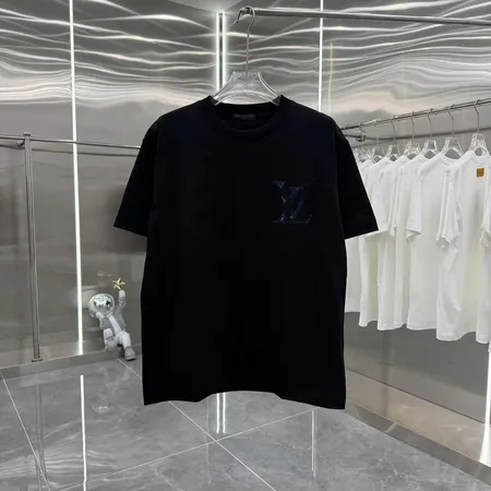 ルイヴィトン Tシャツ