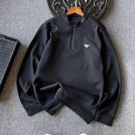 プラダ パーカー