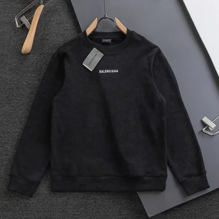 バレンシアガ パーカー