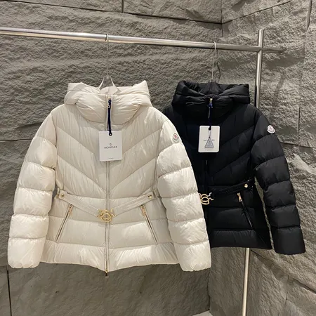 モンクレール ダウンジャケット