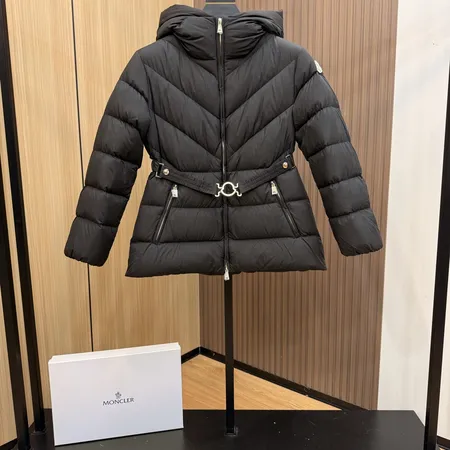 フィラ ダウンジャケット