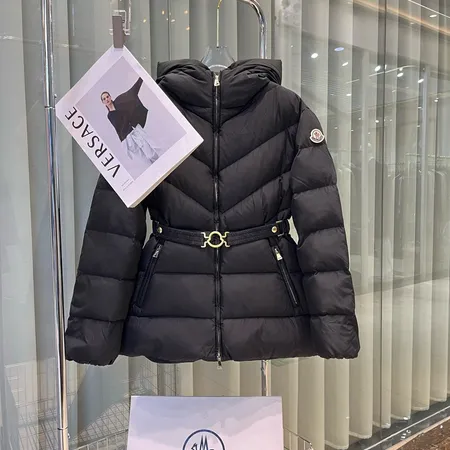 フィラ ダウンジャケット