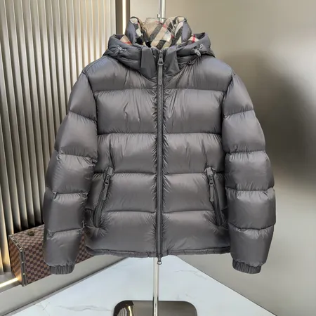 バーバリー ス ダウンジャケット