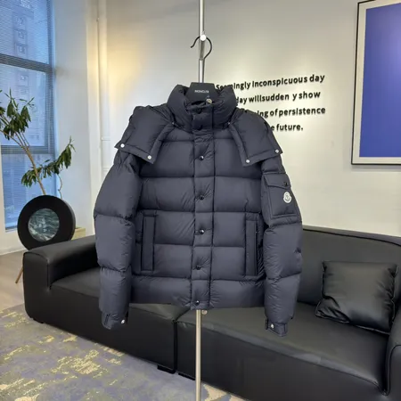 モンクレール ダウンジャケット