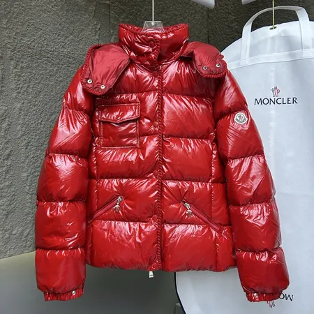 モンクレール ダウンジャケット