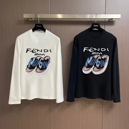 フェンディ Tシャツ